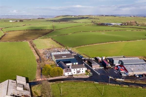 6 Acres Syke Farmhouse Bogend Toll By Symington South Ayrshire